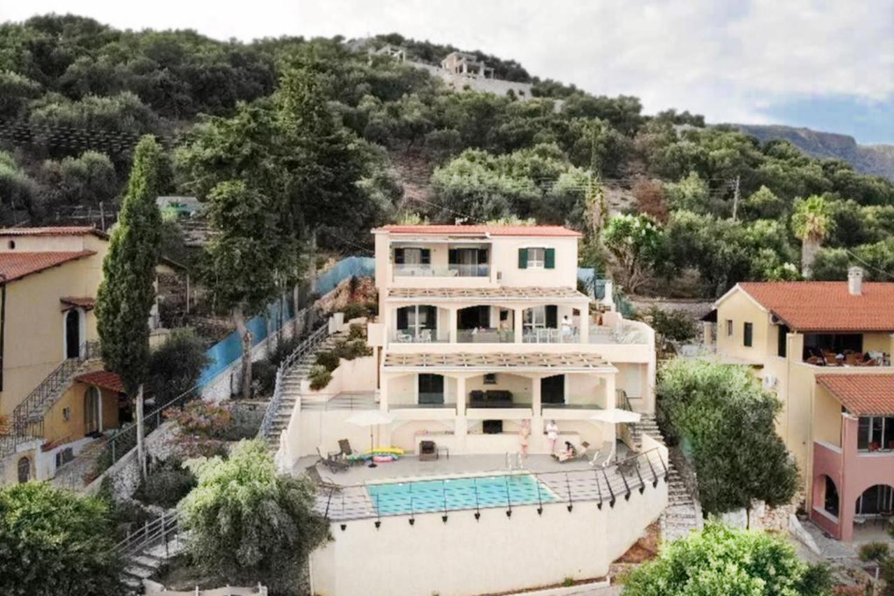 Villa Faiax Pyrgi  Экстерьер фото
